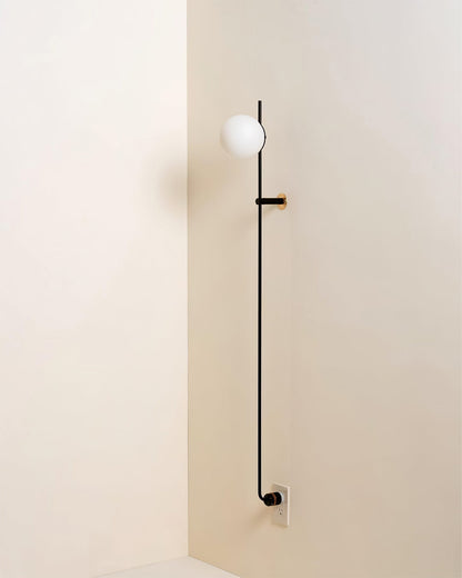 Lynea Design Vägglampa