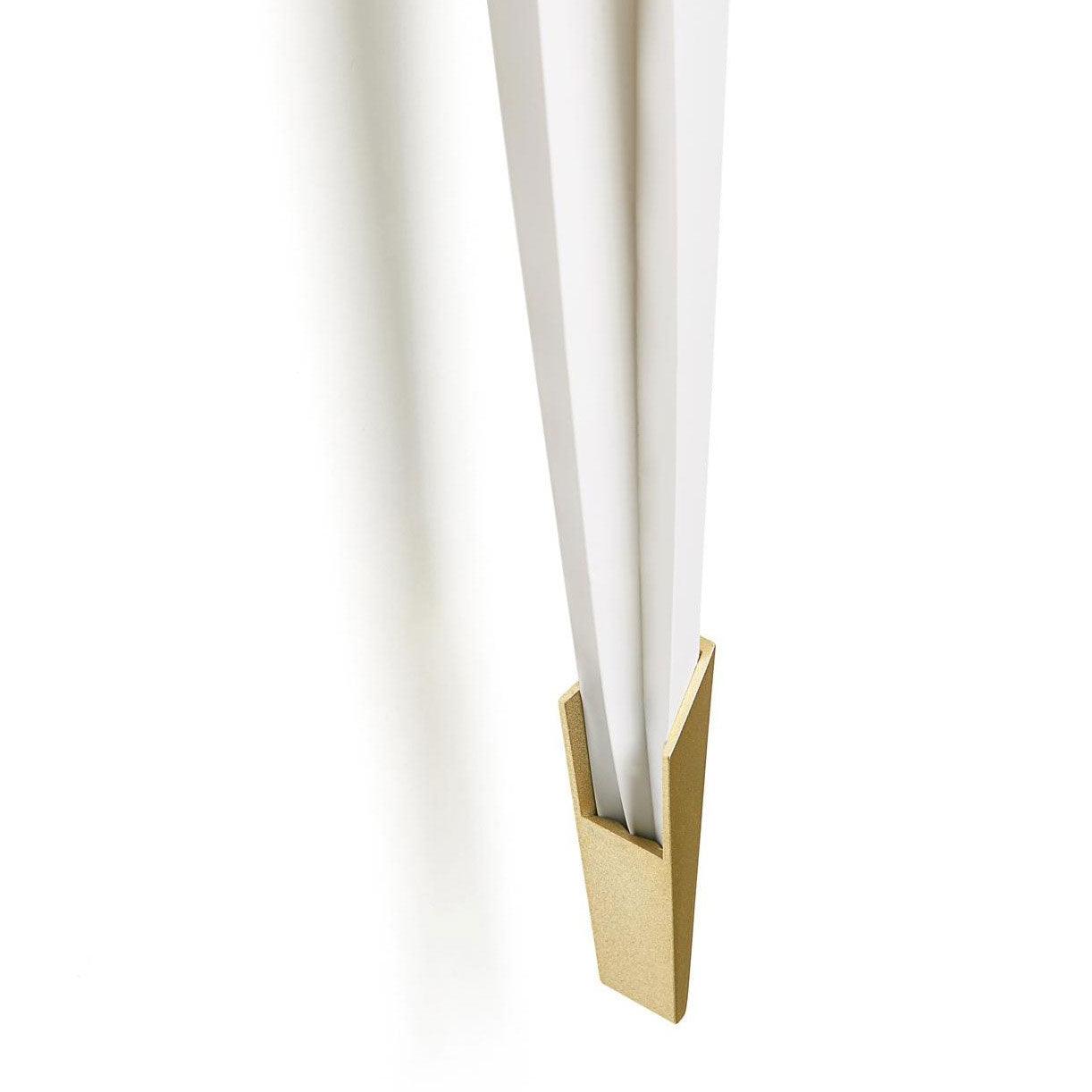 Vägglampa med fågelform