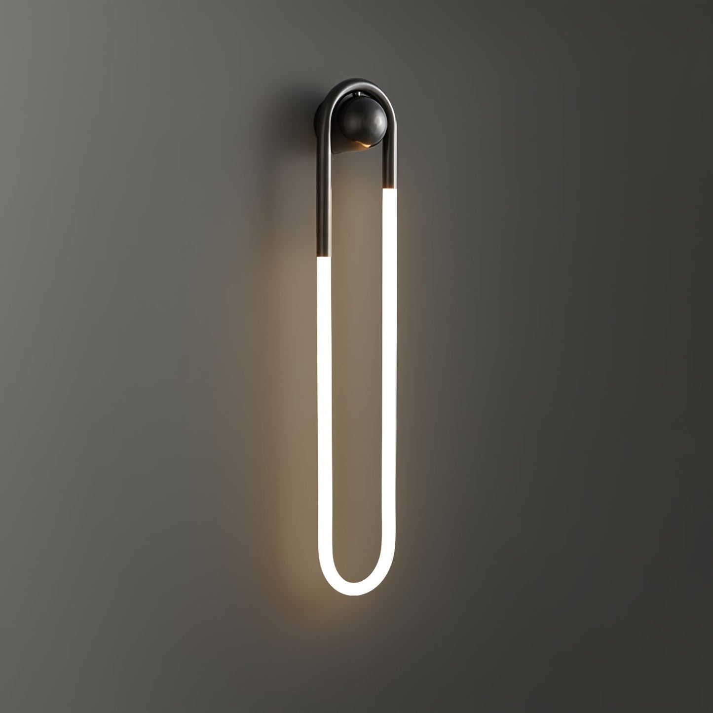 Nordisk oval vägglampa