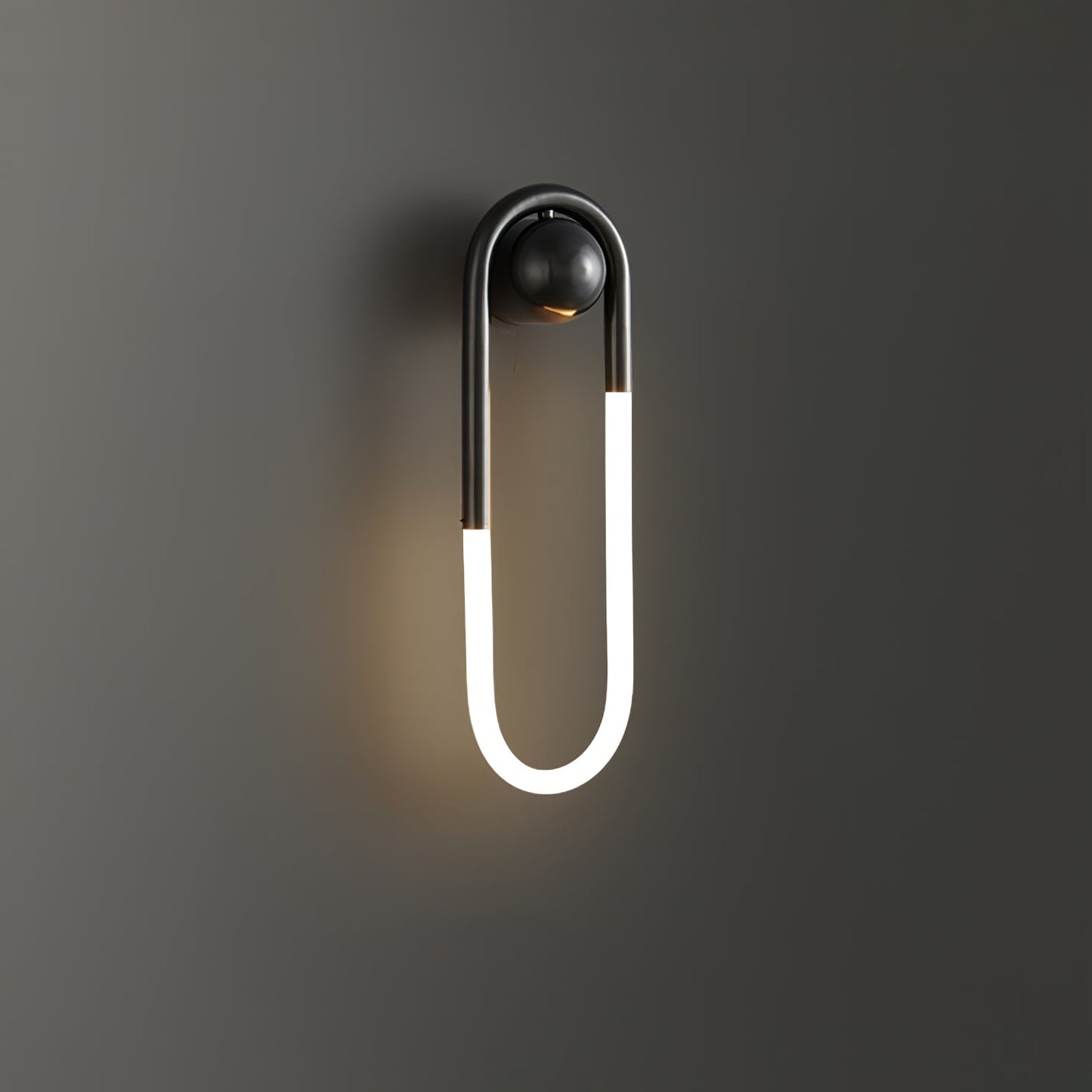 Nordisk oval vägglampa