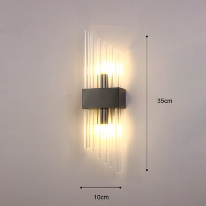 Vägglampa i guldkristall