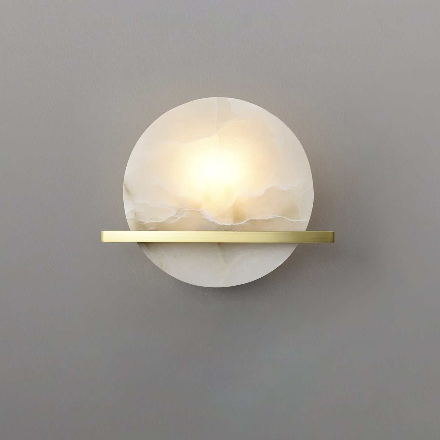 Vägglampa i marmor