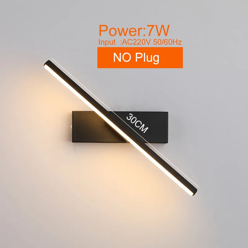Nordisk vägglampa med stickpropp
