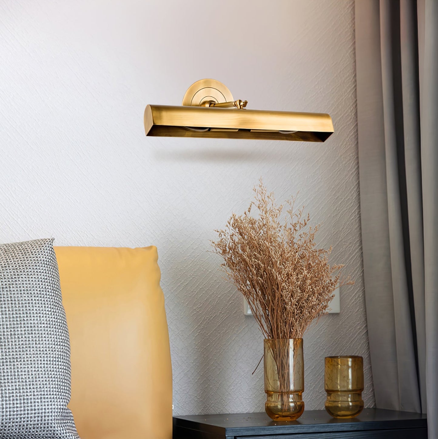 Retro vägglampa i guld