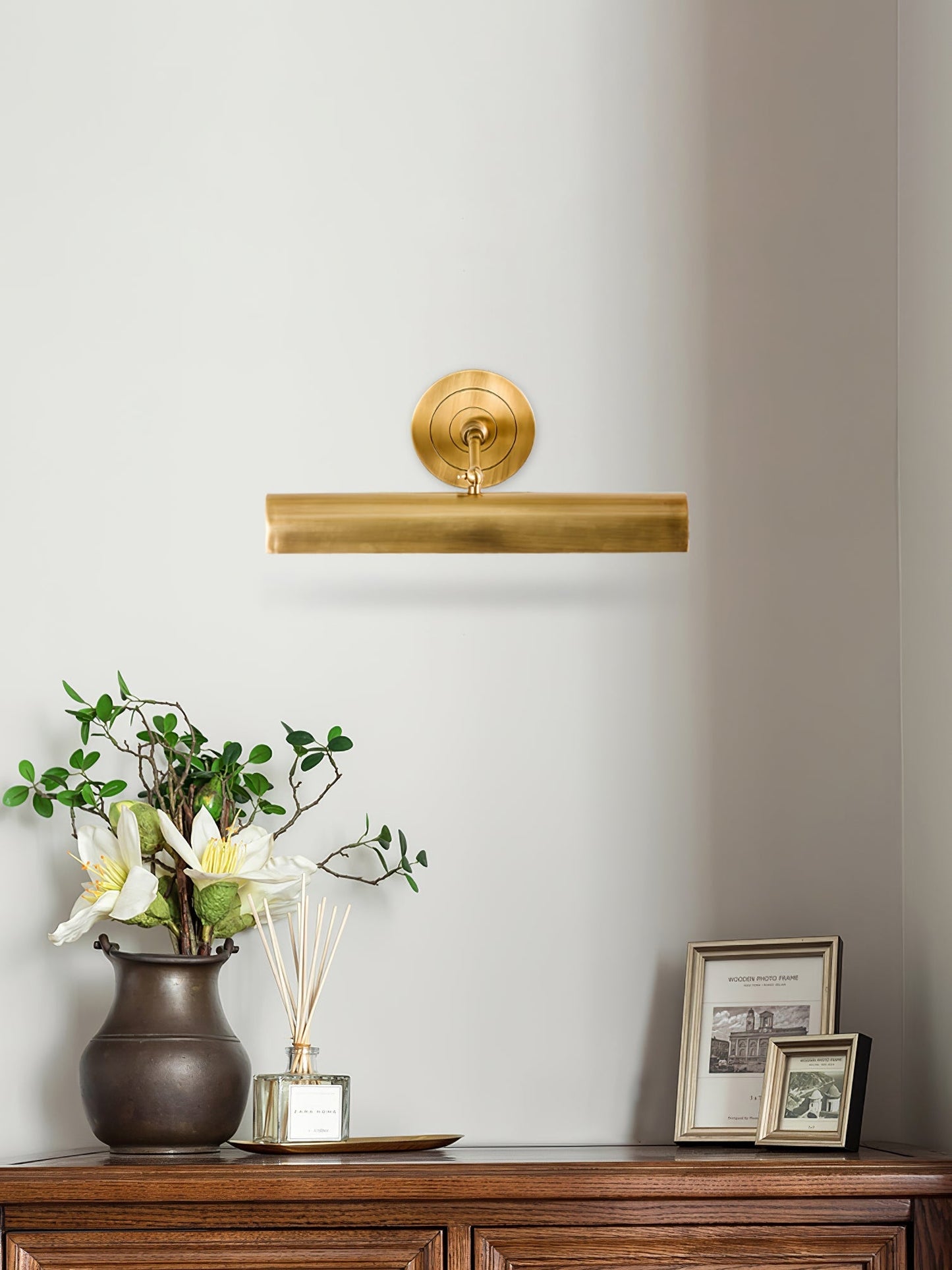Retro vägglampa i guld